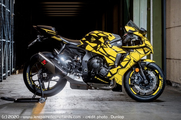 Yamaha R1