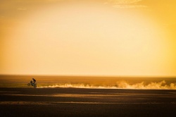 Africa Eco Race : 1re victoire de Lucci