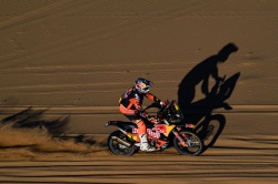 Dakar : Price s'impose en ouverture - Crédit photo : A.S.O/DPPI/E. Vargiolu