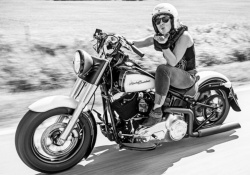 Le record de vitesse féminin attribué à Jessi Combs
