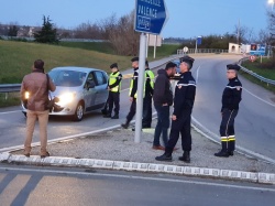 2 permis de conduire retirés à la même auto en 30mn (c) photo : Gendarmerie de la Drôme @Gendarmerie_026