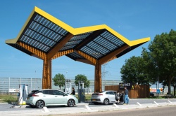 Des stations de charge ultra-rapides pour les autoroutes - Crédit photo : Fastned