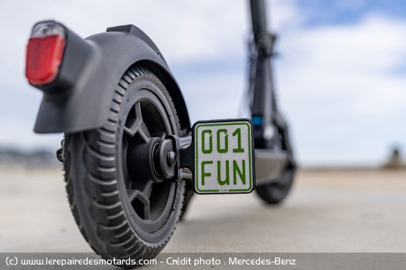 Mercedes se met au deux-roues électrique Mercedes se met au deux-roues électrique