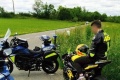 Une moto topée à 200 plaque immatriculation