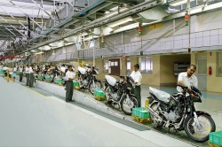 Mille milliards de mille Bajaj - Crédit photo : Bajaj Auto