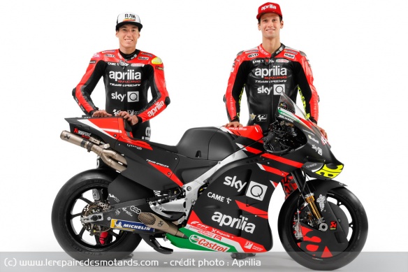 Savadori est officiellement confirmé aux côtés d'Espargaro pour 2021 Savadori est officiellement confirmé aux côtés d'Espargaro pour 2021
