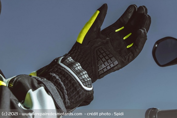 Les gants Spidi Alu-Pro Evo sont certifiés EPI de niveau 1