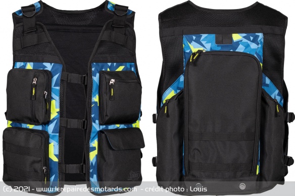Le gilet est vendu 49.99 euros Le gilet est vendu 49.99 euros