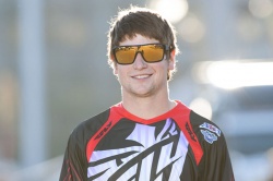 Alex Harvill tué en préparant un record de saut
