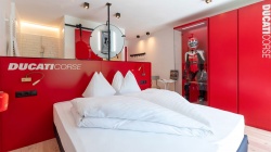 Un hôtel moto dans les Dolomites