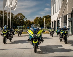 BMW équipe la police et la gendarmerie en motos