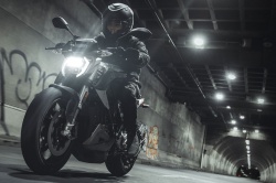 Le salon moto EICMA s'électrise - Crédit photo : Zero Motorcycles