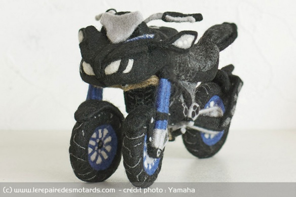 Yamaha propose d'autres tutos de Needle Felting, par exemple pour la Niken Yamaha propose d'autres tutos de Needle Felting, par exemple pour la Niken