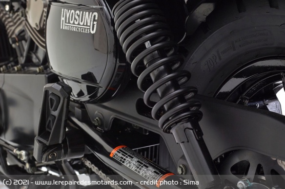 Amortisseur arrière des Hyosung Bobber 125 et 300