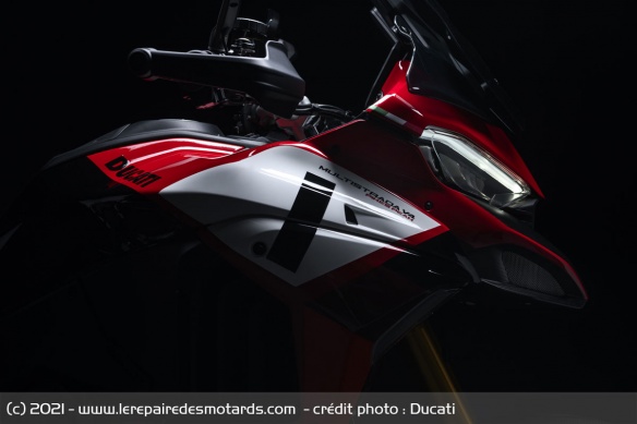 La Ducati Multistrada V4 Pikes Peak sera disponible en décembre La Ducati Multistrada V4 Pikes Peak sera disponible en décembre