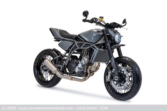 CCM Street Moto
