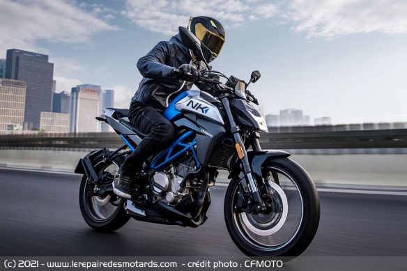 CFMOTO 300 NK