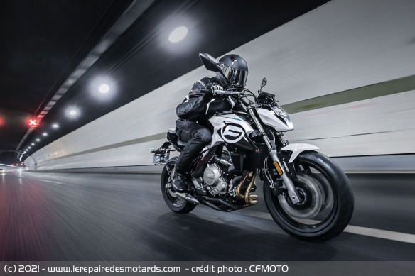 CFMOTO 650 NK