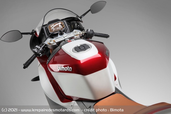 Sportive Bimota KB4 2022