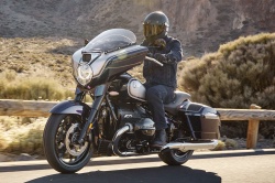 Custom BMW R 18 B