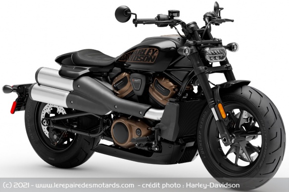 La Sportster S est déclinée dans trois coloris La Sportster S est déclinée dans trois coloris