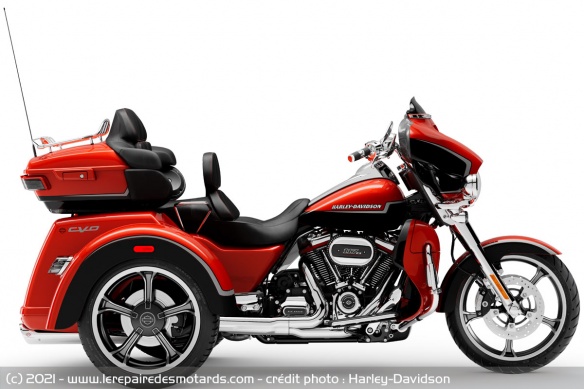 Harley-Davidson CVO Tri Glide 2021 Harley-Davidson CVO Tri Glide 2021