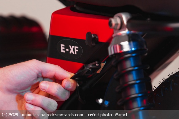 La batterie non amovible assurera au mieux 70 km d'autonomie