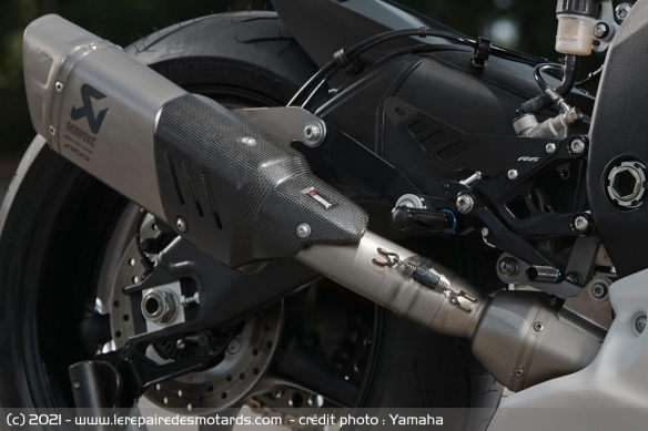 Echappement Akrapovic