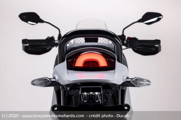 Feu arrière de la Ducati DesertX