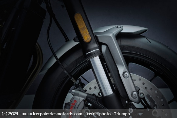 Fourche inversée Marzocchi de la Triumph Speed Twin