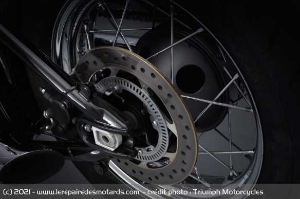 Le frein arrière de la Triumph Bonneville Speedmaster