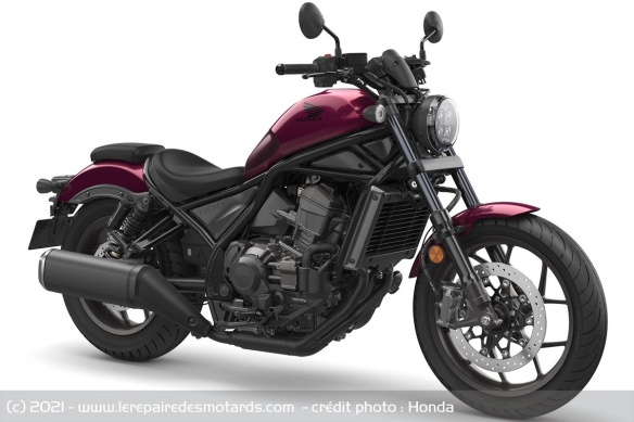La Honda CMX1100 Rebel de série La Honda CMX1100 Rebel de série