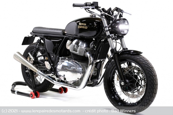 La Royal Enfield 650 équipée du Motokit de Bad Winners La Royal Enfield 650 équipée du Motokit de Bad Winners
