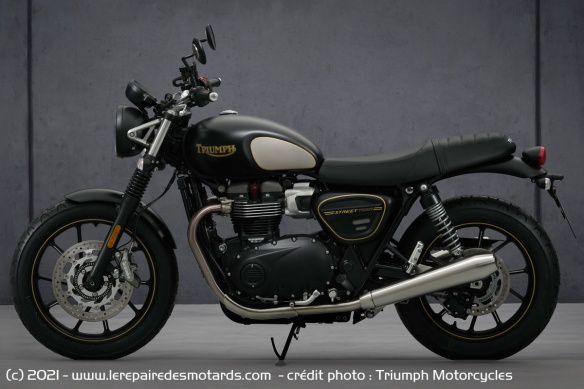 Triumph Street Twin Gold Line