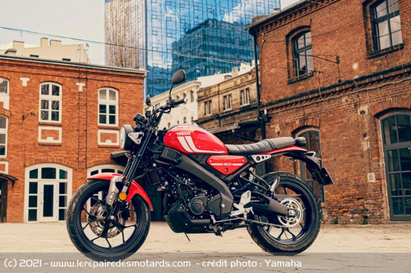La XSR 125 s'appuie en grande partie sur la technique de la MT-125 La XSR 125 s'appuie en grande partie sur la technique de la MT-125