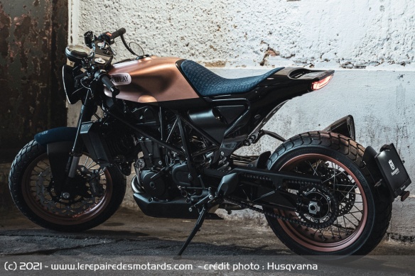 Husqvarna 701 Vitpilen Replay