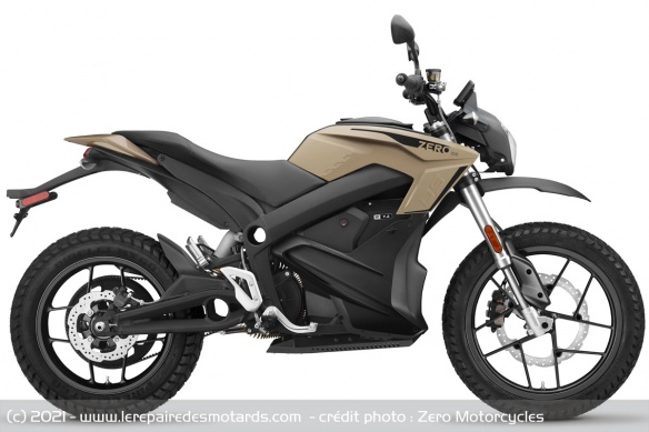 Zero Motorcycles DS 2022
