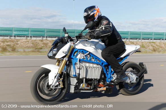 Le prototype E-Power Roadster Le prototype E-Power Roadster