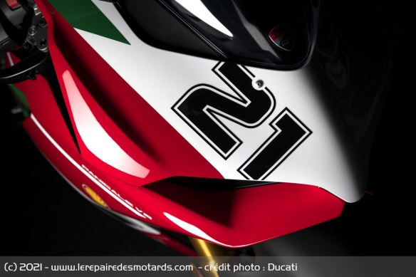 Le numéro 21 de Bayliss sur la Ducati Panigale V2 Bayliss