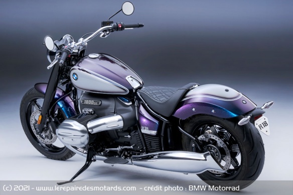 La BMW R 18 équipée de tout le pack Option 719