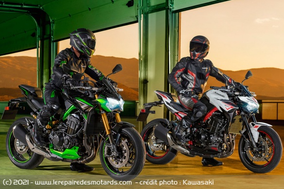 Les roadsters Z900 SE et standard du millésime 2022 Les roadsters Z900 SE et standard du millésime 2022