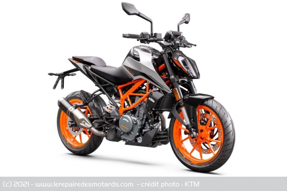 Roadster KTM 390 Duke 2021 Roadster KTM 390 Duke 2021