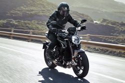 Roadster MV Agusta Brutale RR SCS 2021