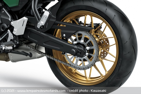 Jante arrière de la Kawasaki Z650 RS