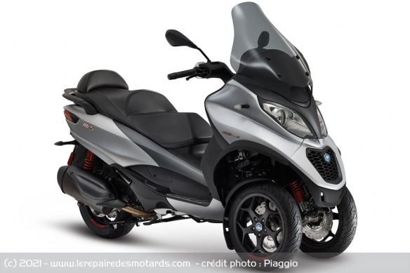 Scooter Piaggio MP3 400 HPE Sport