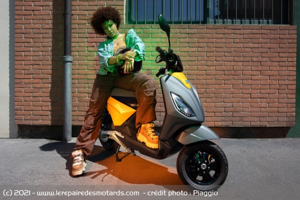 Scooter électrique Piaggio 1 Sunshine Mix Scooter électrique Piaggio 1 Sunshine Mix