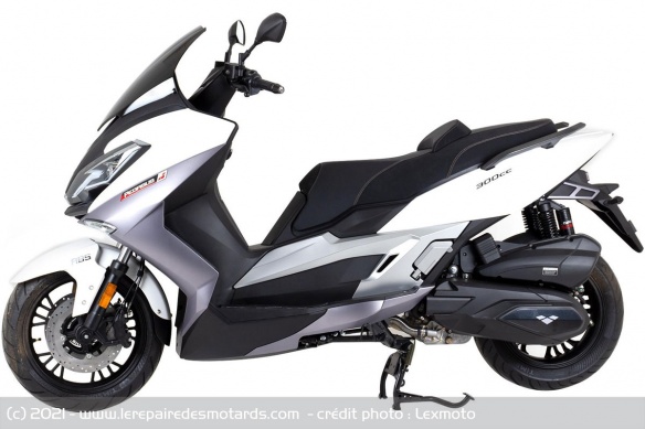 Scooter Lexmoto Pegasus 300