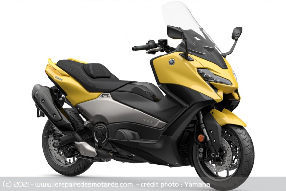 Yamaha TMAX Extreme Yellow