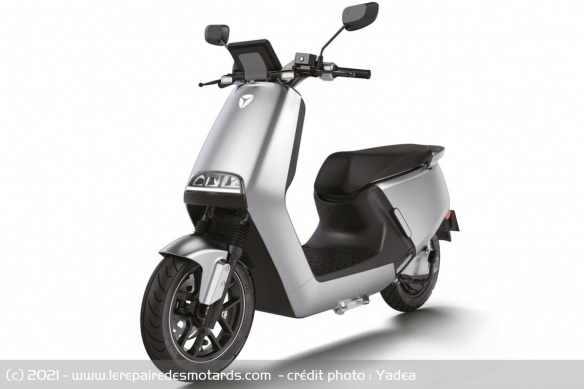 Scooter électrique Yadea G5
