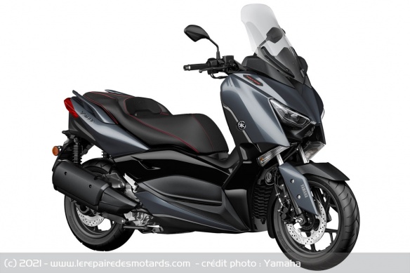 Yamaha XMAX 300 Tech MAX